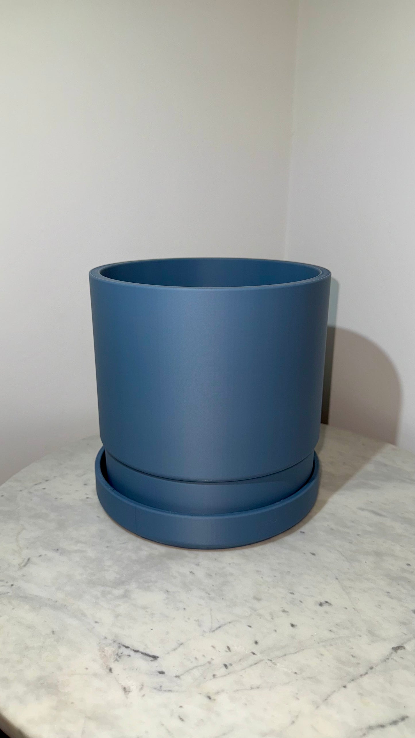 Elevate Planter & Tray