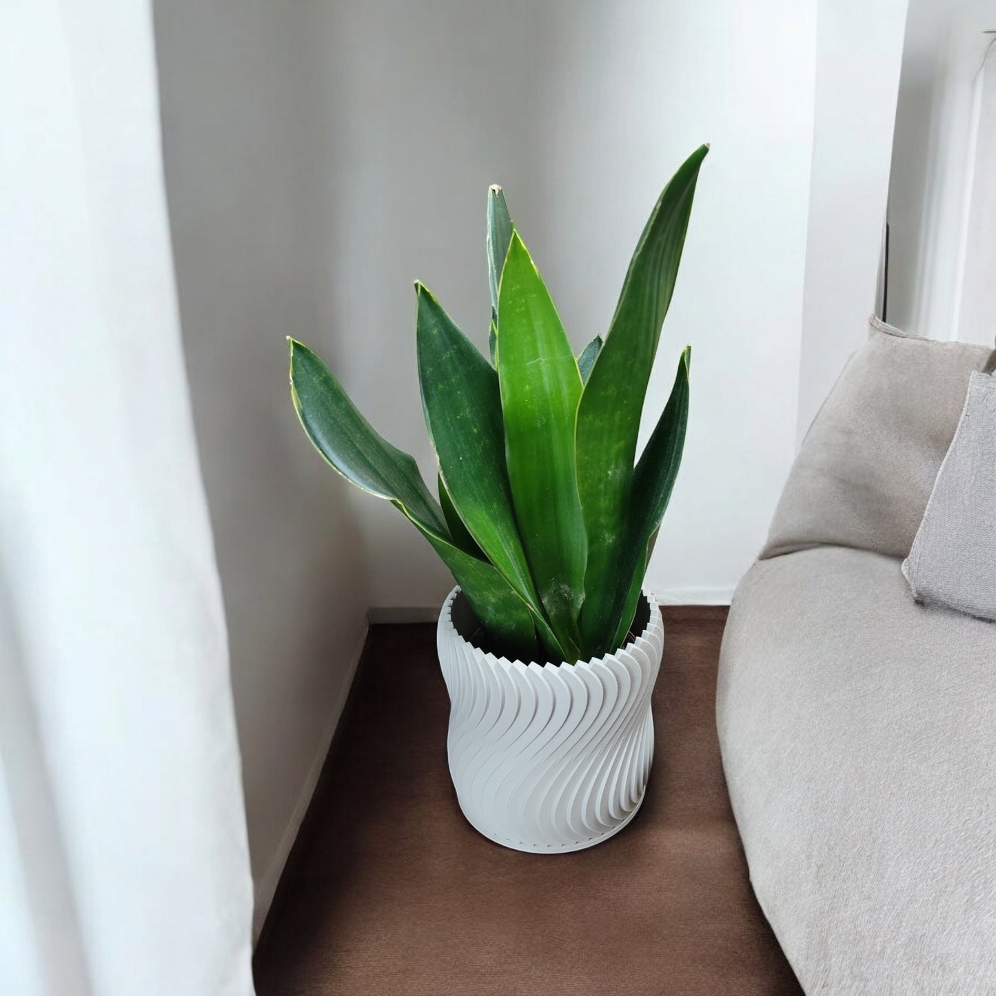 Spiral Ribbed Planter